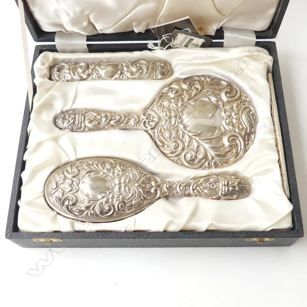 4 PCE 'BROADWAY' STG SILVER VANITY SET, B'HAM 1982 Image 1++
