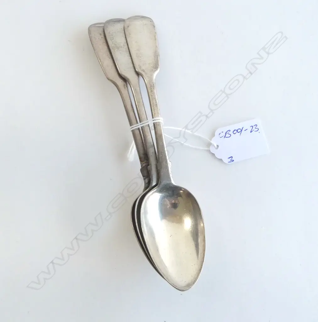 Three Sterling silver fiddle dessertspoons 155gms London 1841 Image 1++