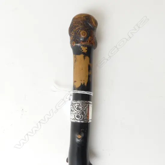 EBONISED WALKING STICK w. STG BAND L.875mm