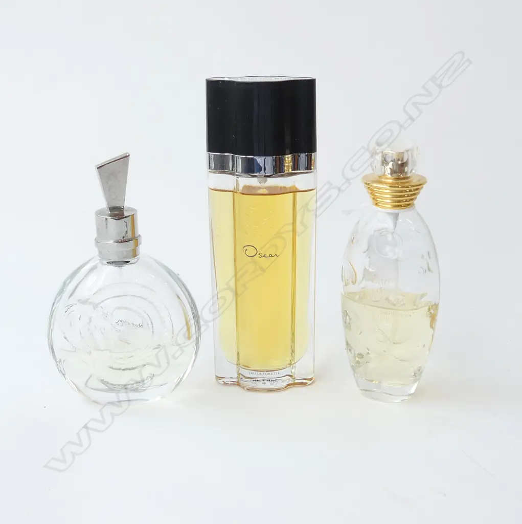 3 PERFUME BOTTLES H.185mm Image 1++