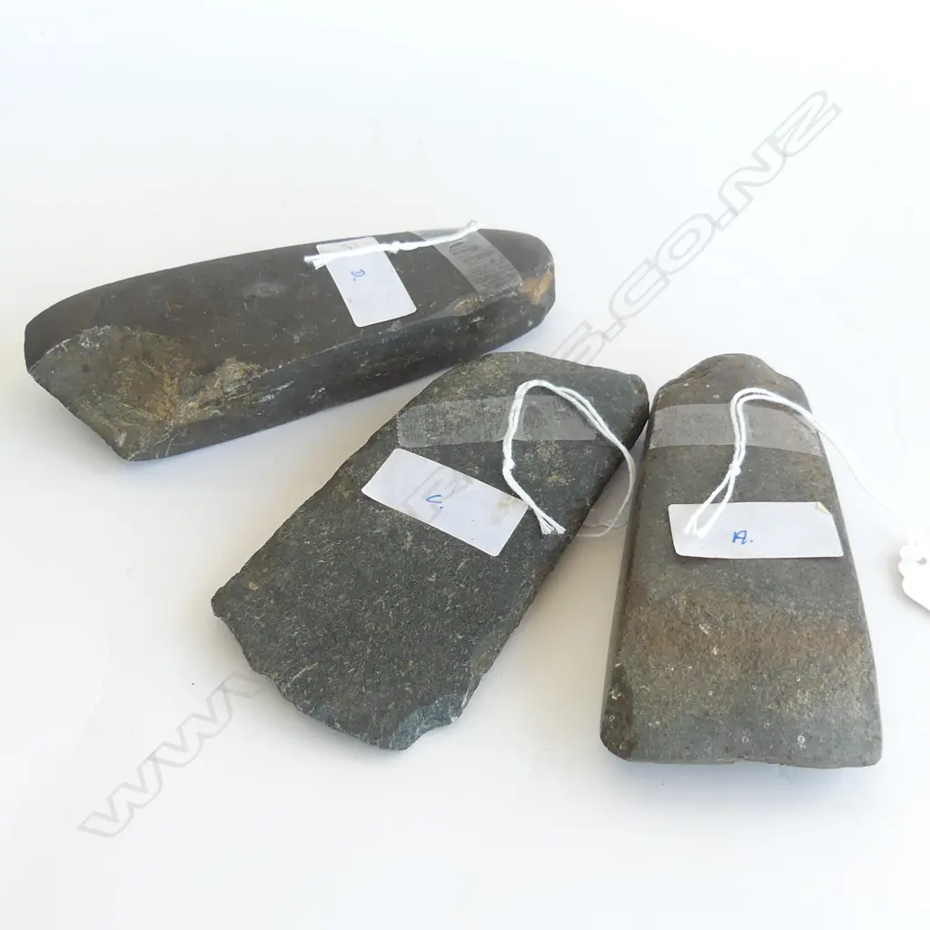 3 OLD PACIFIC STONE ADZES with faults L.150 / 130 / 125mm Image 1++