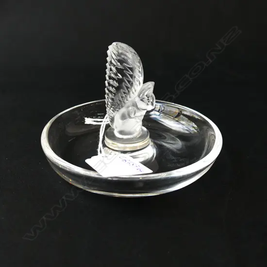 LALIQUE SQUIRREL RING HOLDER 95mm dia