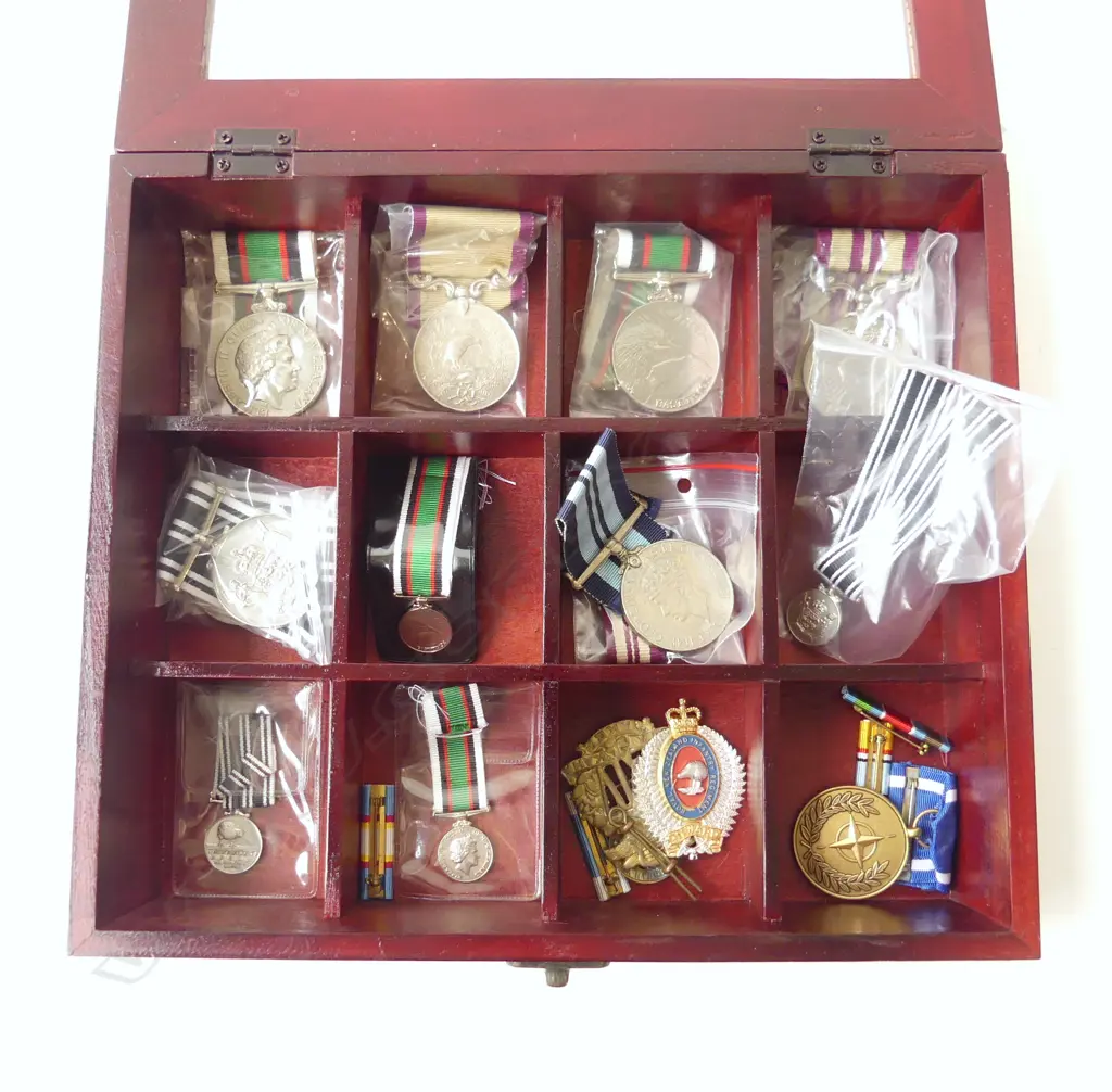 ASST. NZ MEDALS, BOXED Image 1++