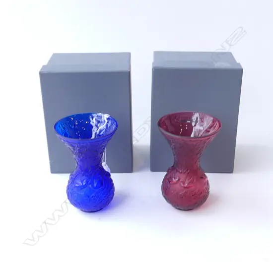 2 LALIQUE VASES; RED & BLUE, SIGNED & NUMBERED ED. OF 250, 1999 H.130mm, BOXED