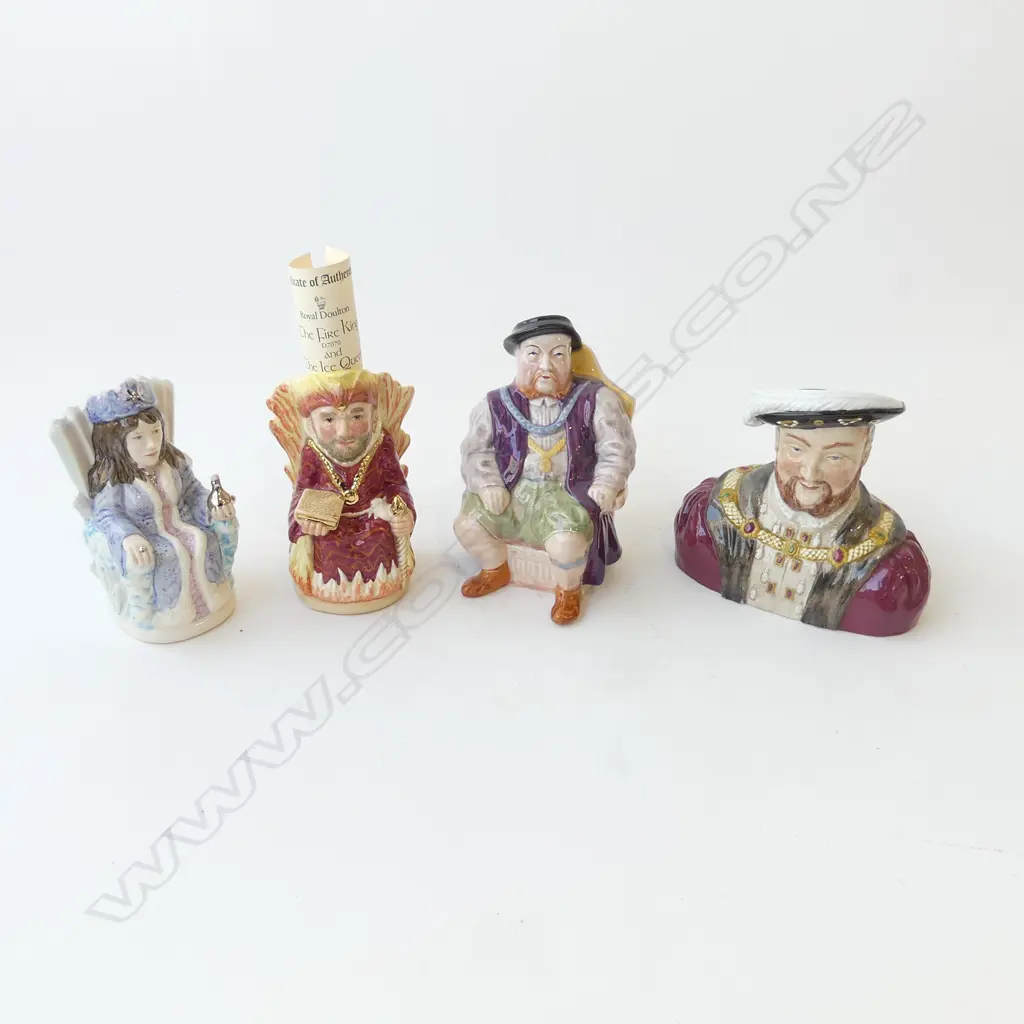 4 TOBY JUGS; ROYAL THEME H.140mm Image 1++