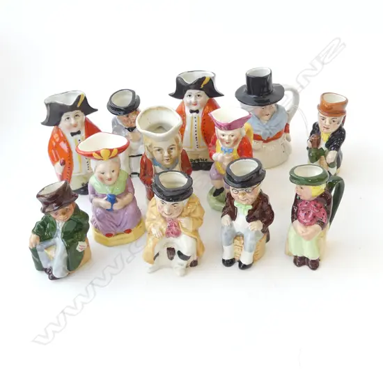 12 SMALL TOBY JUGS H.100mm