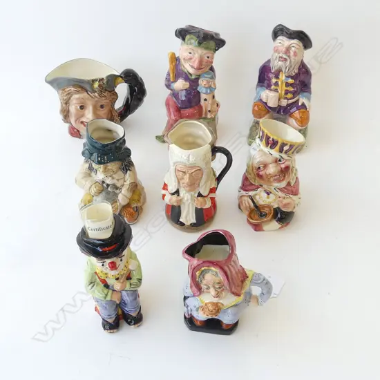 8 TOBY / CHARACTER JUGS, CLOWNS ETC H.190mm