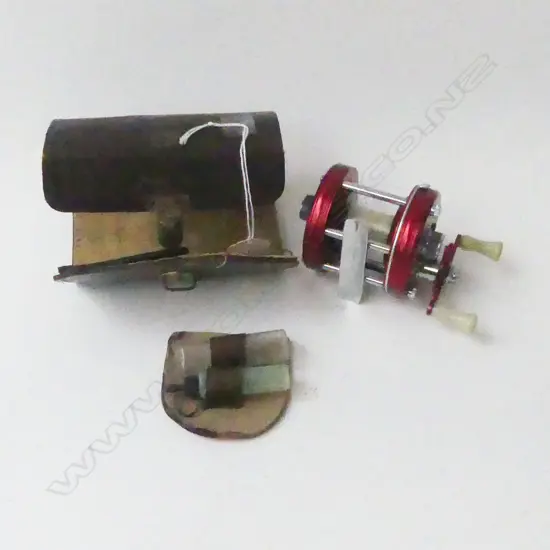 VINTAGE ABU SWEDISH AMBASSADOR FISHING REEL L120MM