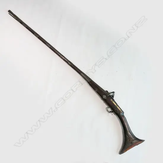 ANTIQUE MIDDLE EASTERN MUSKET L.1420mm