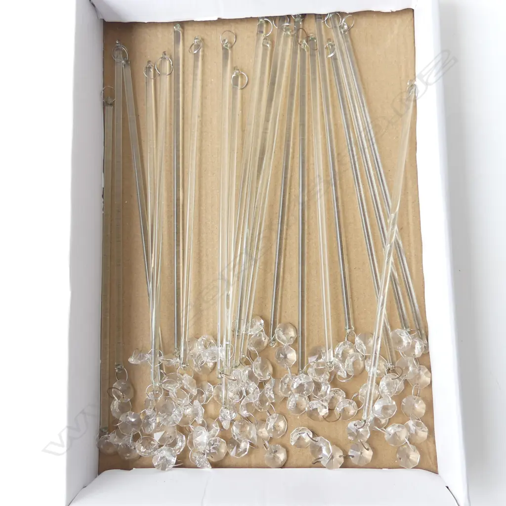 21 VINTAGE LONG GLASS STRINGS EACH WITH 4 FACETED CRYSTAL DROPS FOR HANGING. L.300mm Image 1++