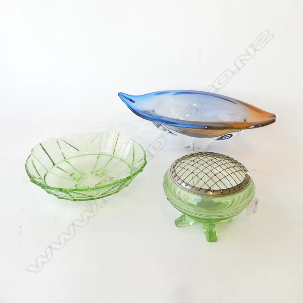 ART GLASS BOWL W.370mm + GREEN DECO BOWL 240mm dia & VASE Image 1++