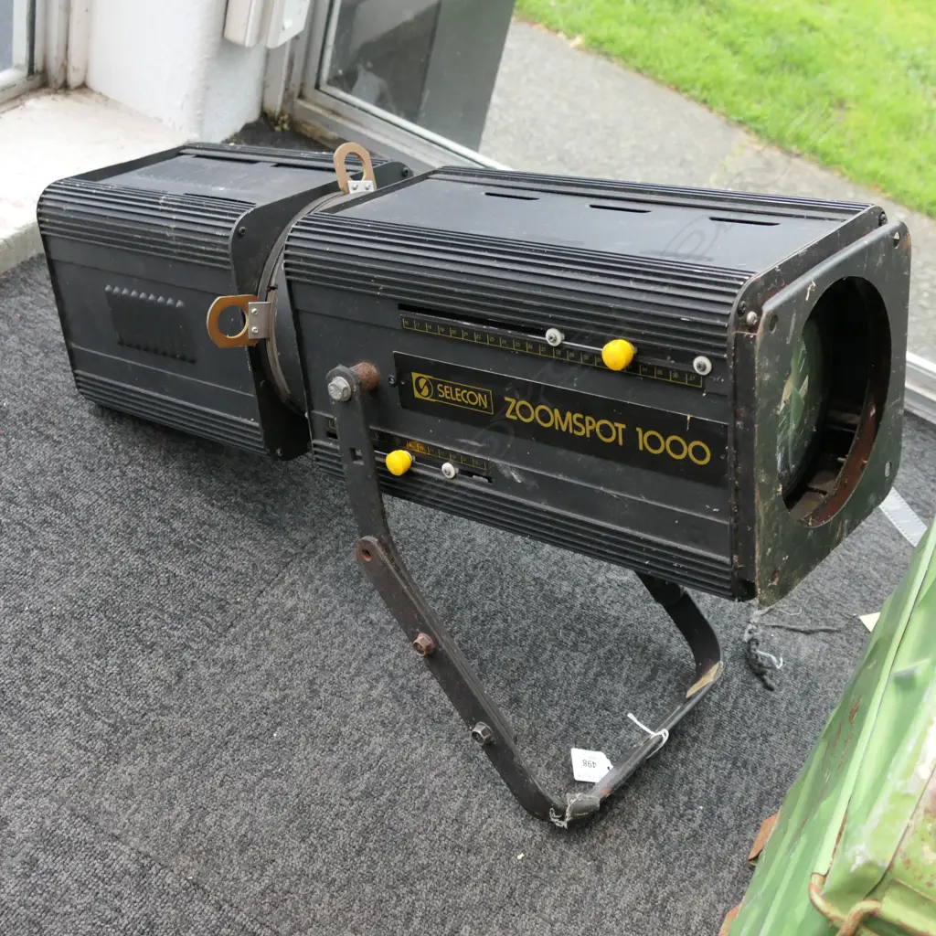 SPOTLIGHT 'SELECON' ZOOMSPOT 1000 L.690mm Image 1++