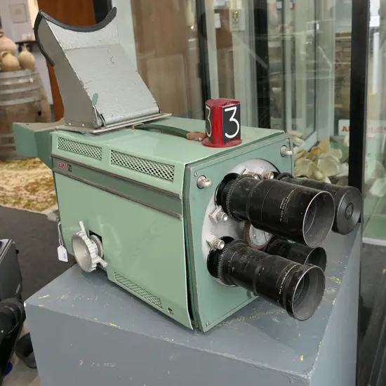VINTAGE TV / FILM CAMERA; EMI TV L.830mm