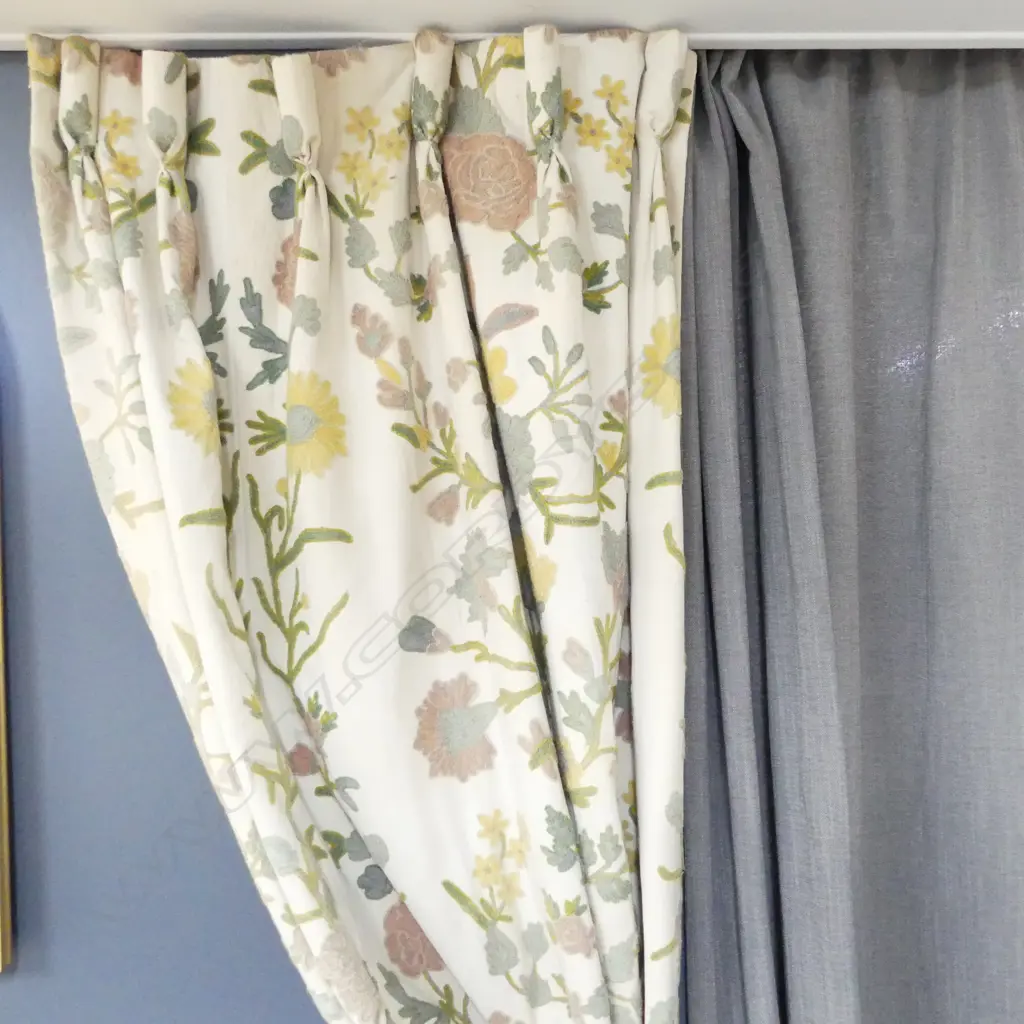 PR ENGLISH CREWEL WORK CURTAINS, LINED & INTERLINED W.1600mm, 2M DROP Image 1++