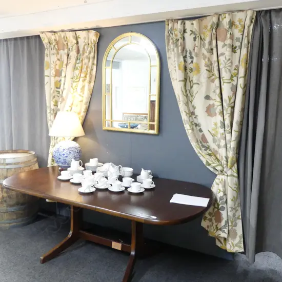 PR ENGLISH CREWEL WORK CURTAINS, LINED & INTERLINED W.1600mm, 2M DROP