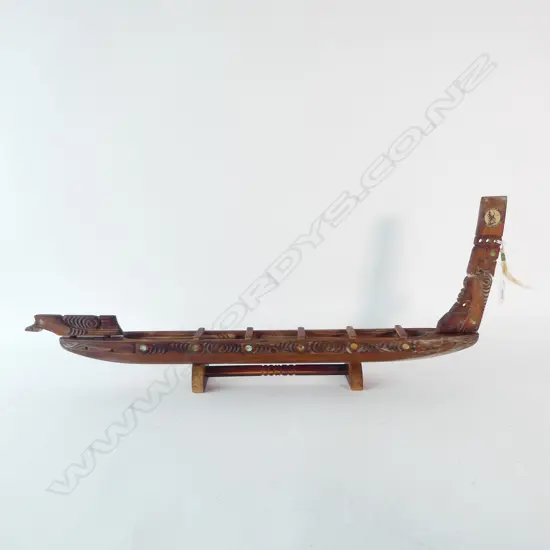 CARVED WOODEN MAORI WAKA ON STAND L.685mm