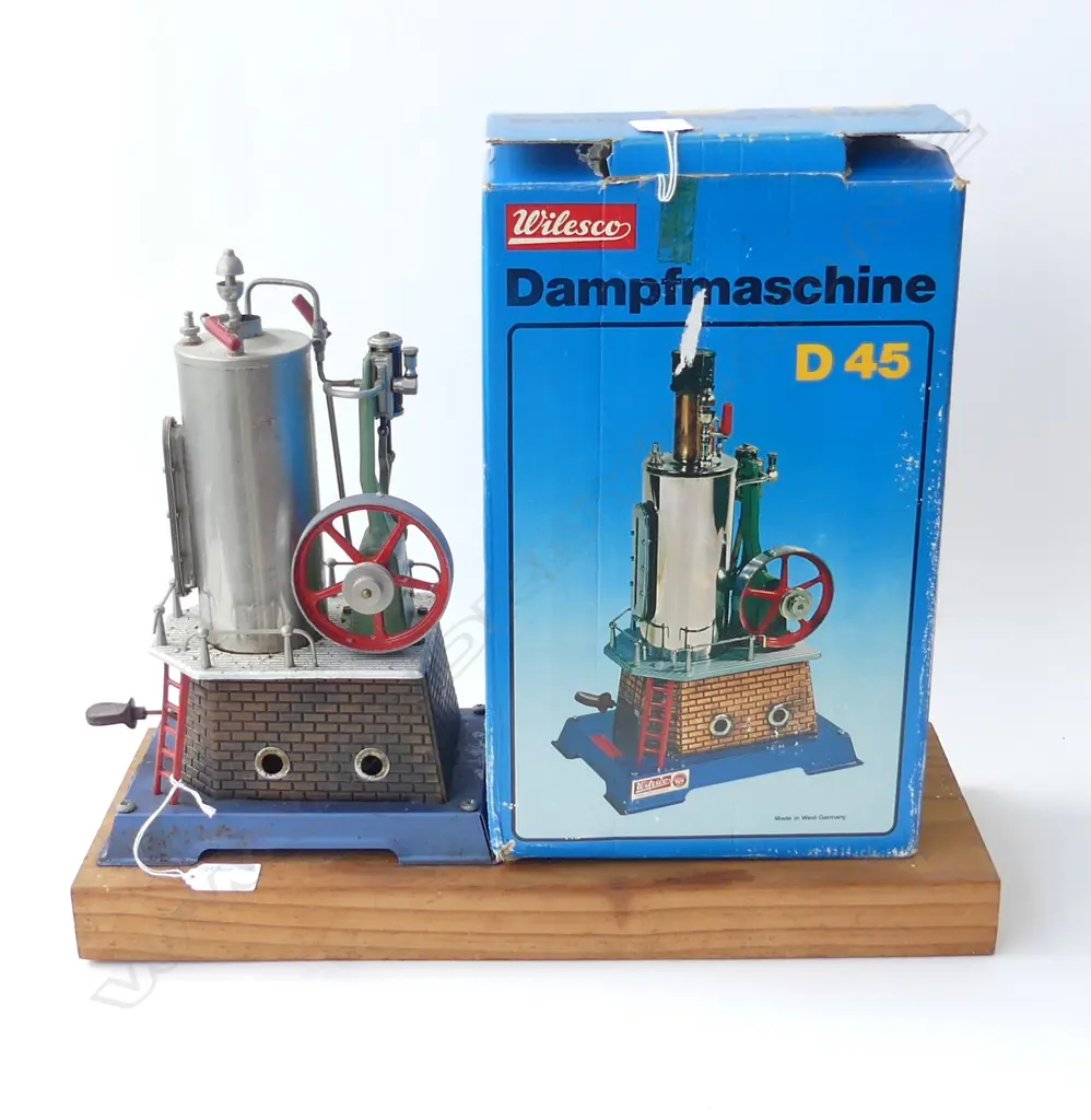 VINTAGE WEST GERMAN MODEL STEAM ENGINE ATTACHED TO BOARD w ORIGINAL BOX Image 1++