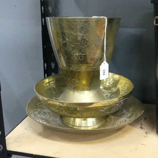 3 PCES ORIENTAL BRASS; 2 BOWLS 280mm dia + VASE H.205mm