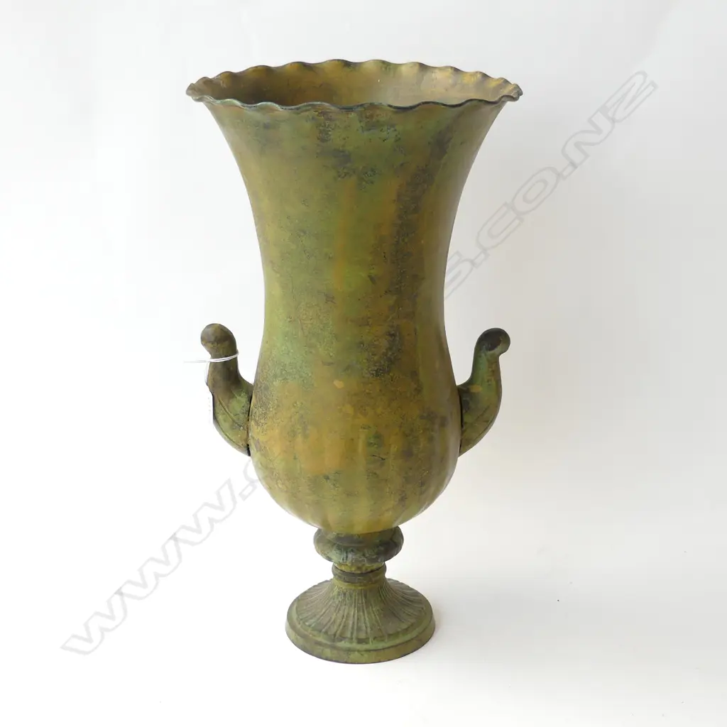 LG METAL VASE, VERDIGRIS FINISH H.470mm Image 1++