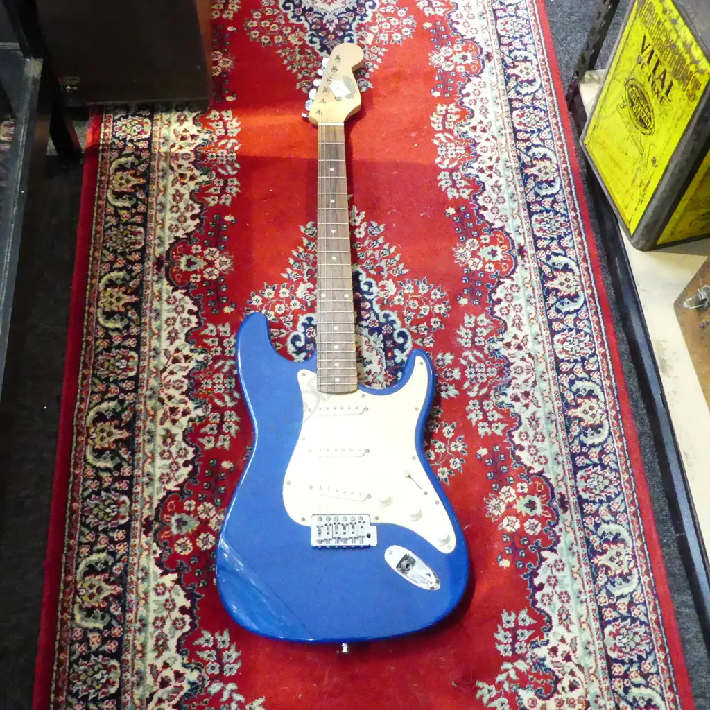 K.GARAGE JUNIOR ELECTRIC GUITAR L.1000mm Image 1++