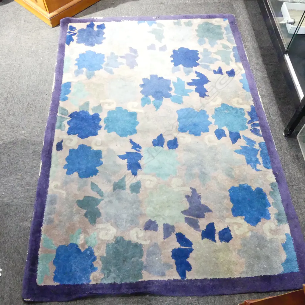 ABSTRACT BLUE FLORAL RUG, FAULTS 1800x1220mm Image 1++