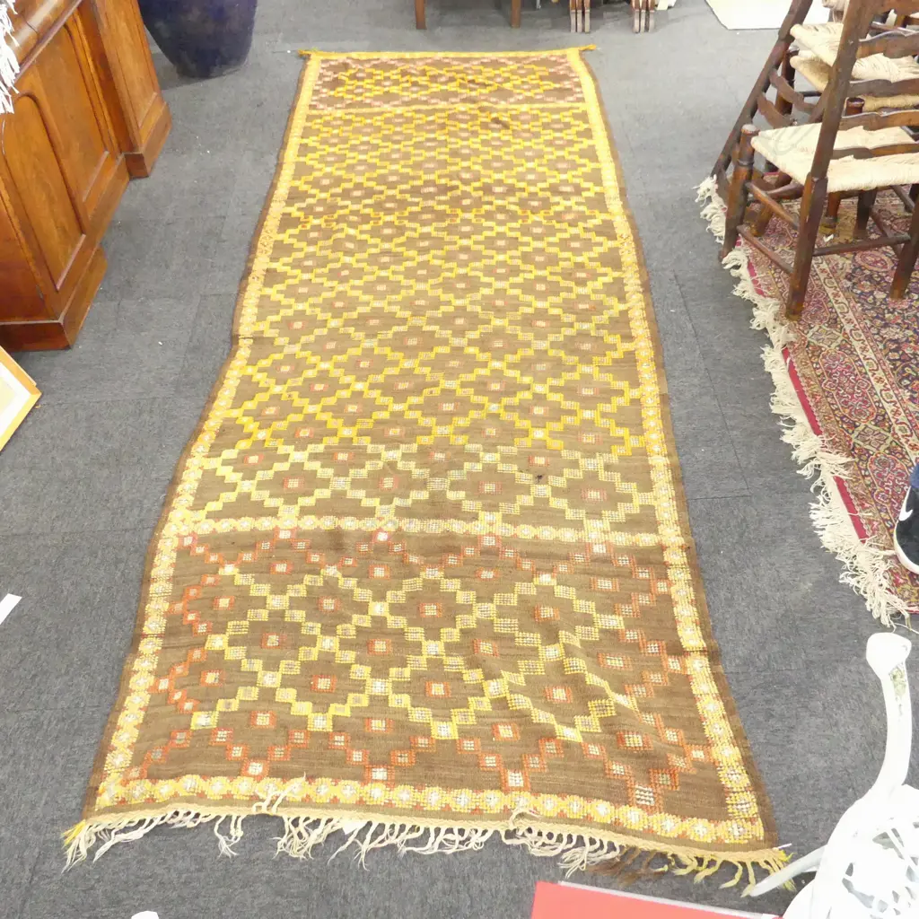 KELIM RUG 3700x1300mm Image 1++