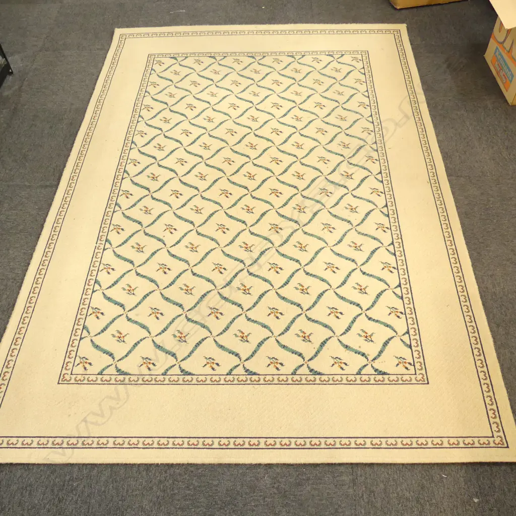 LG MACHINED RUG, PALE TONE 2320x1615mm Image 1++