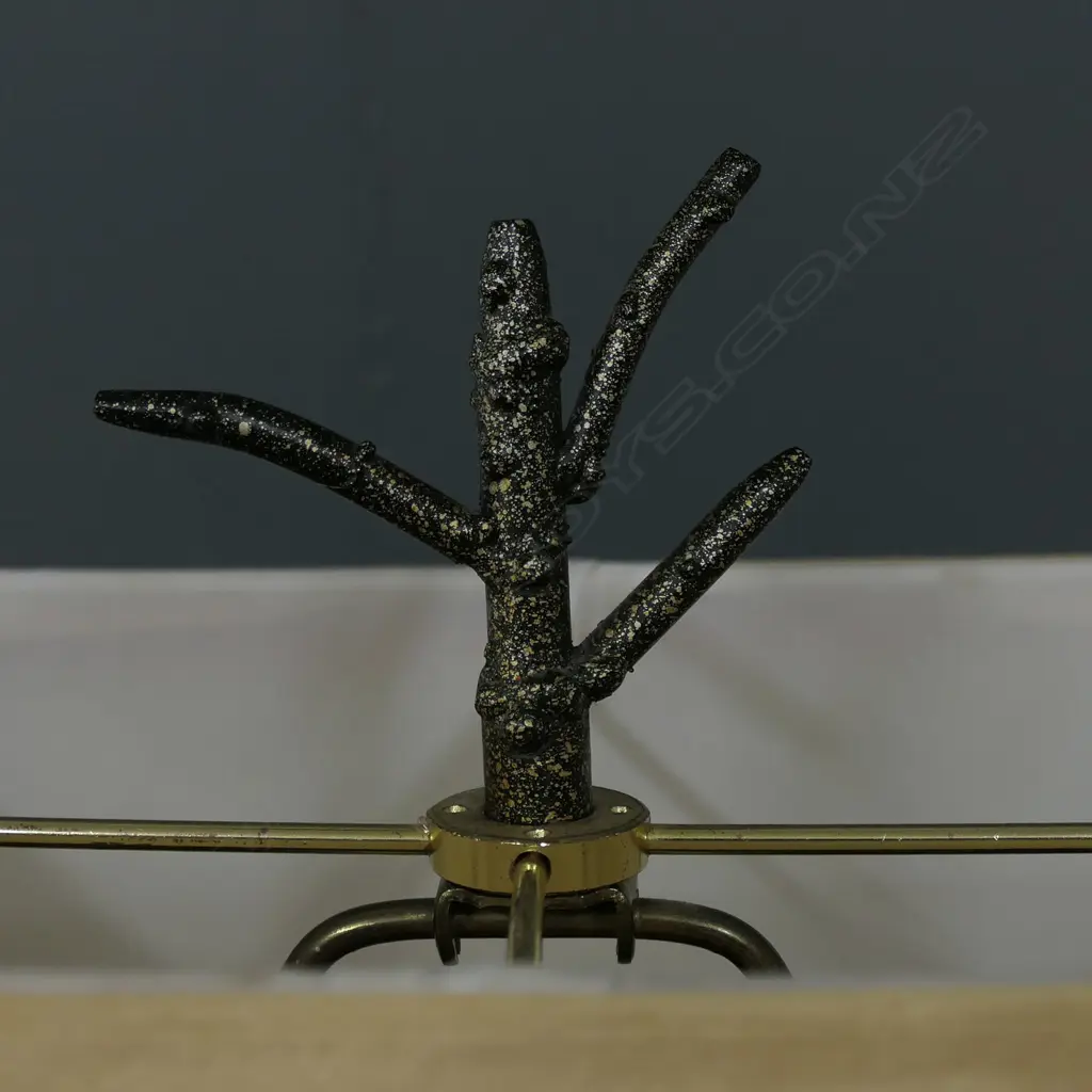 METAL BIRDS ON BRANCHES TABLE LAMP H.825mm Image 1++