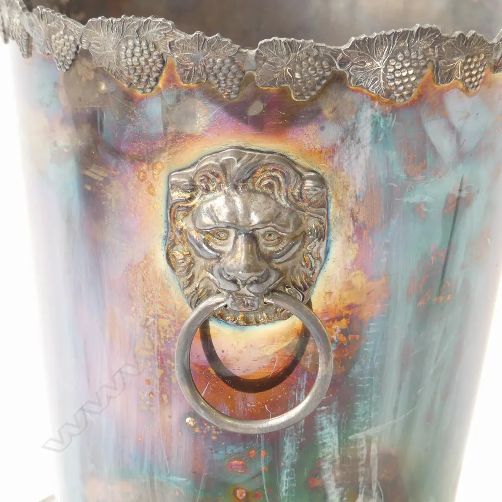 SILVER PLATE CHAMPAGNE BUCKET w. LION CAPTURED HANDLES H.230mm Image 1++