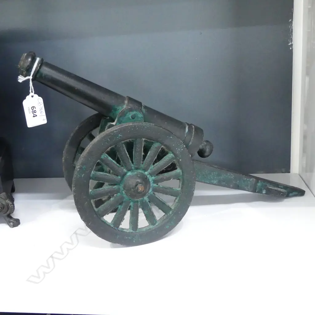 CAST IRON CANON L.420mm Image 1++