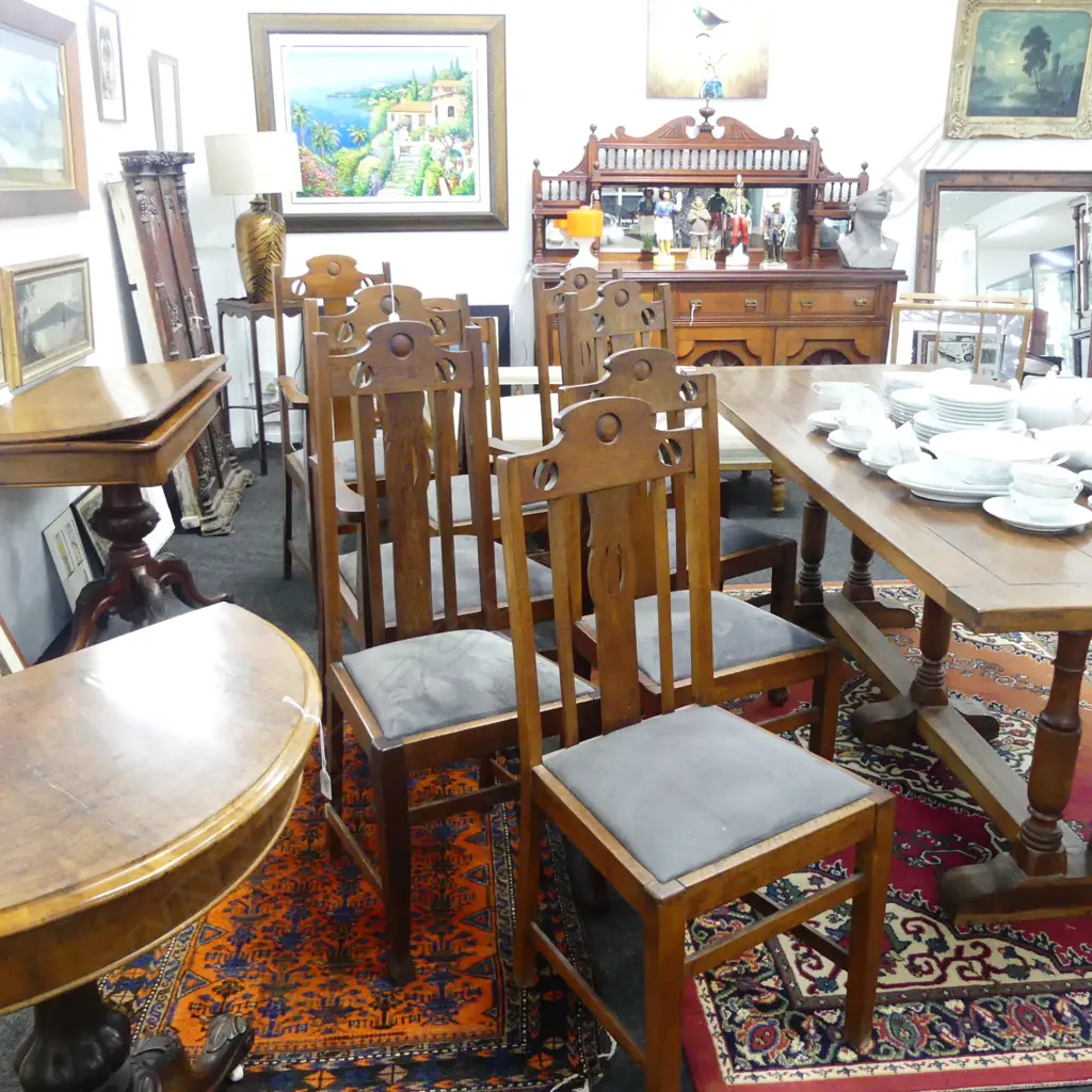 8 OAK ARTS & CRAFTS DINING CHAIRS (2 CARVERS) 2 CHAIRS SHORTER Image 1++