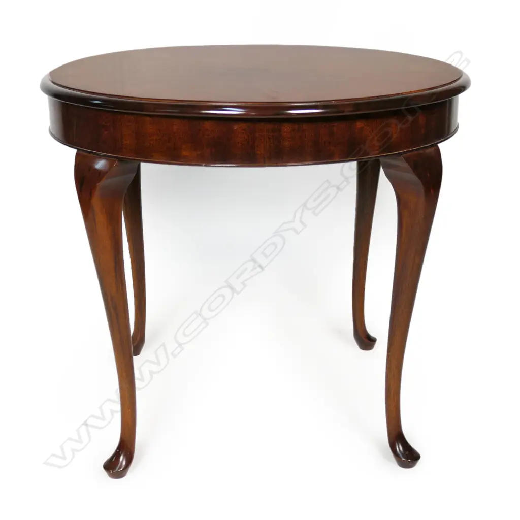 MAHOGANY CIRCULAR SIDE TABLE 635mm dia, H.550mm Image 1++