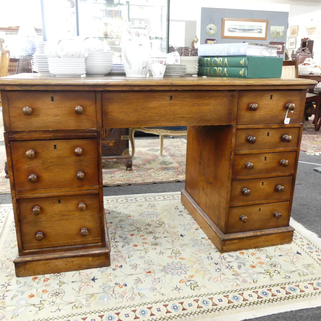VICTORIAN DOUBLE PEDESTAL DESK, SMALL PROPORTION 1215x605x740mm Image 1++