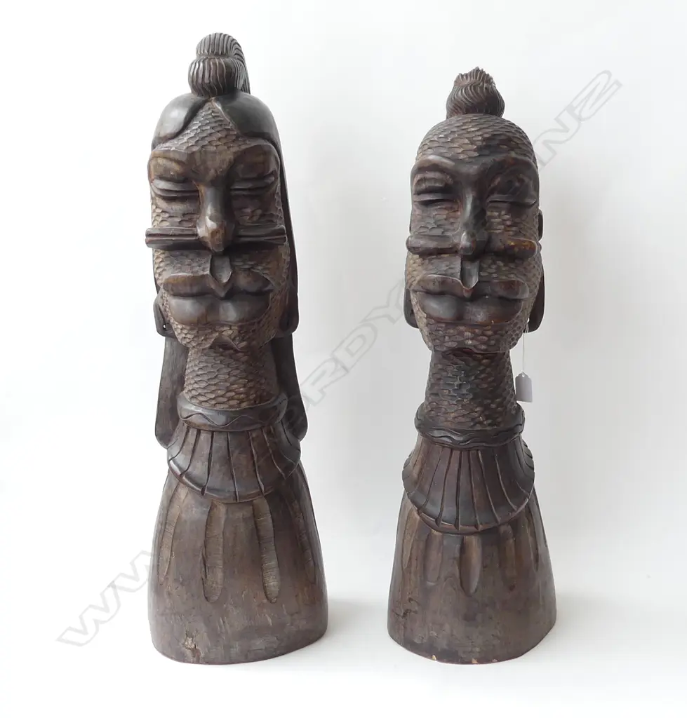 2 LG CARVED WOODEN TRIBAL FIGURES H.700mm Image 1++
