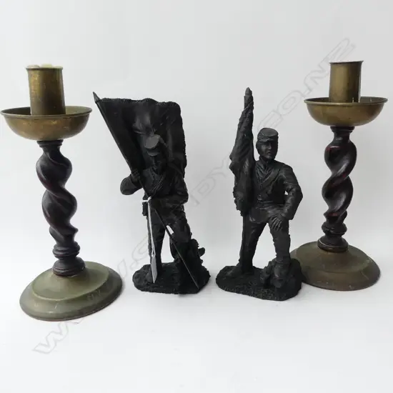 PR BARLEY TWIST CANDLESTICKS H.290mm + PR RESIN AMERICAN CIVIL WAR SOLDIERS H.270mm 