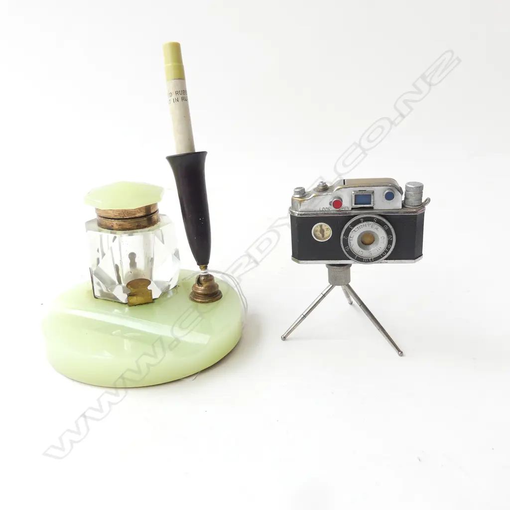 ART DECO GLASS INKSTAND DIA100MM & NOVELTY CIG LIGHTER AS CAMERA ON STAND H80MM + Reid Rubber pen as cigarette Image 1++