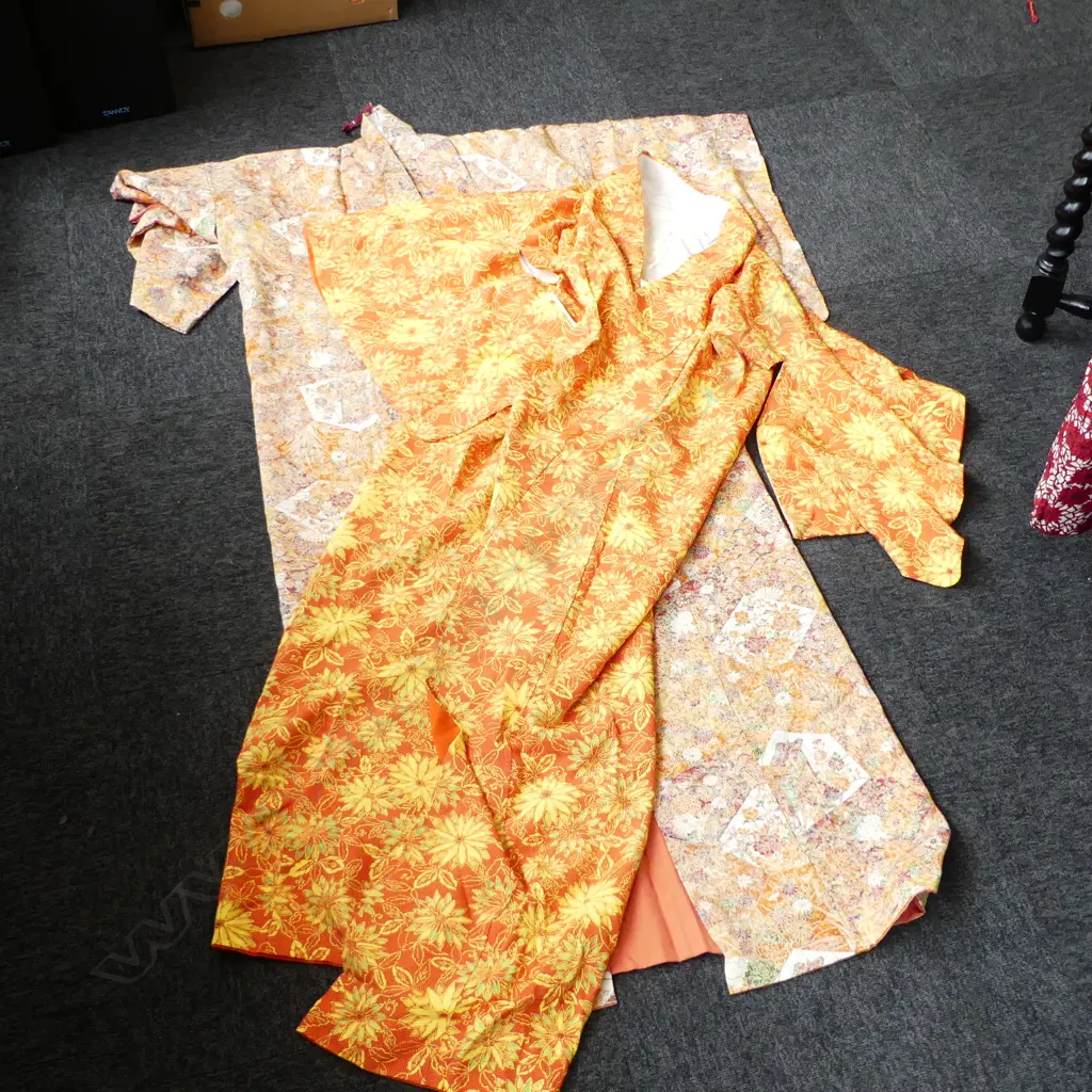 2 VINTAGE FULL LENGTH JAPANESE SILK KIMONO, ORANGE TONES - FULLY LINED Image 1++