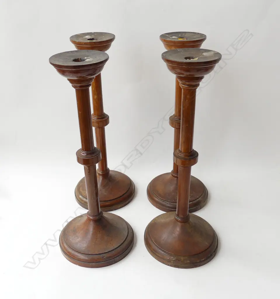 4 WOODEN ECCLESIASTICAL CHURCH CANDLES H.460mm Image 1++
