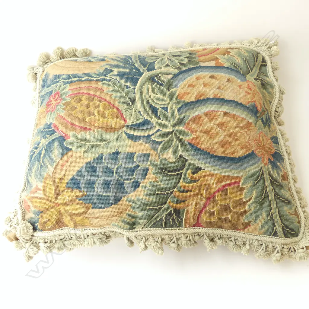LG NEEDLEWORK TAPESTRY CUSHION w. TASSELLED FRINGE 600x500mm Image 1++