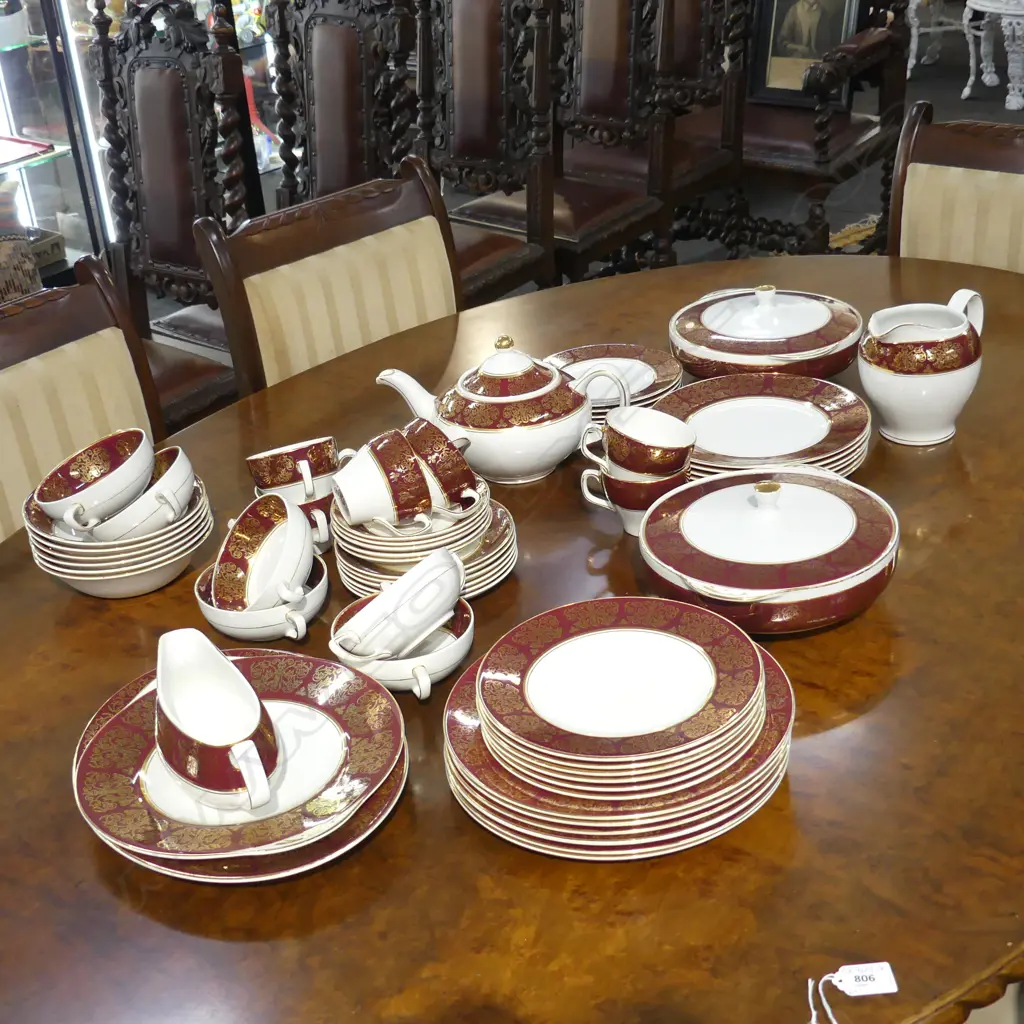 WOOD & SONS 'BURGUNDY' DINNER SERVICE Image 1++