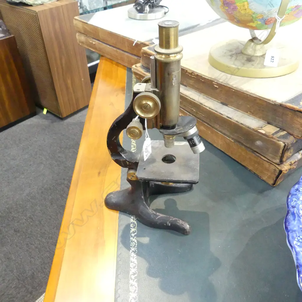 ANTIQUE MICROSCOPE, A GALLENKAMP & Co. LONDON H.350mm Image 1++