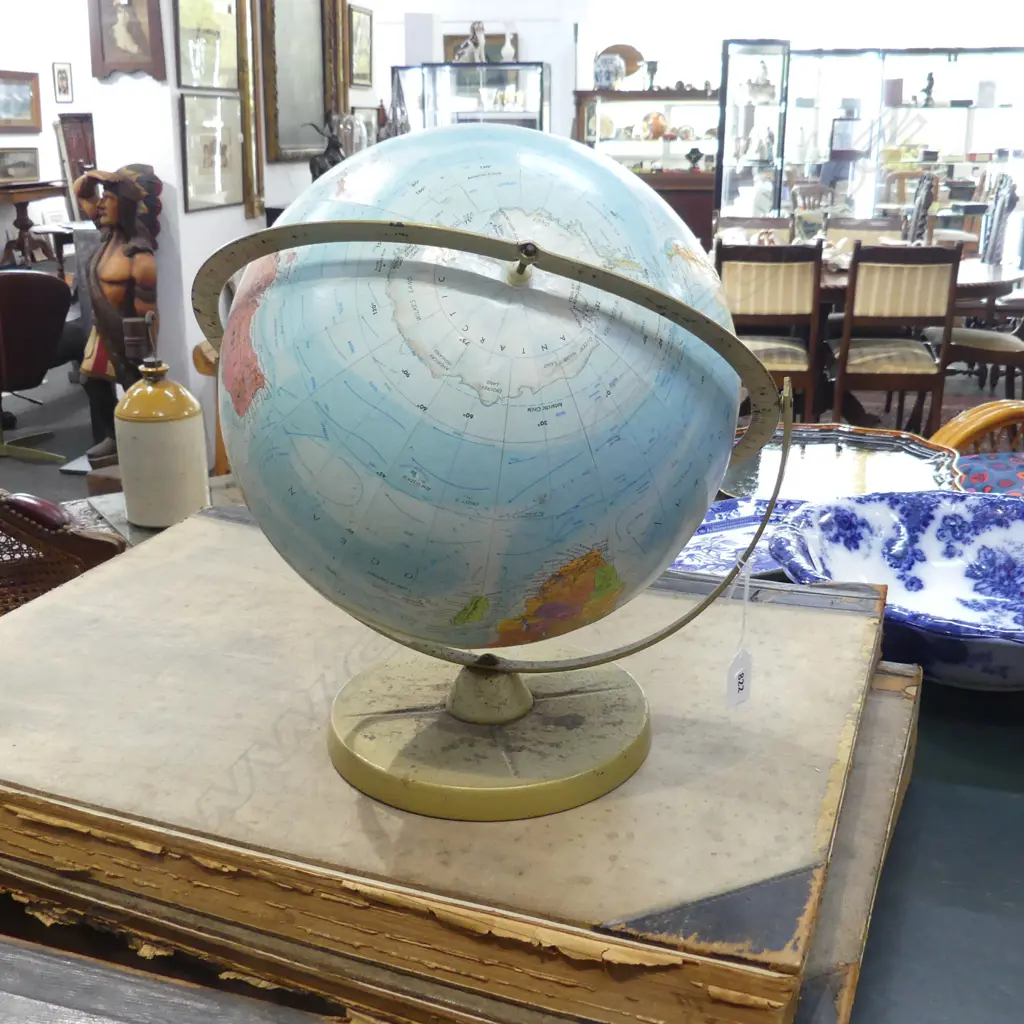 GLOBE H.400mm Image 1++