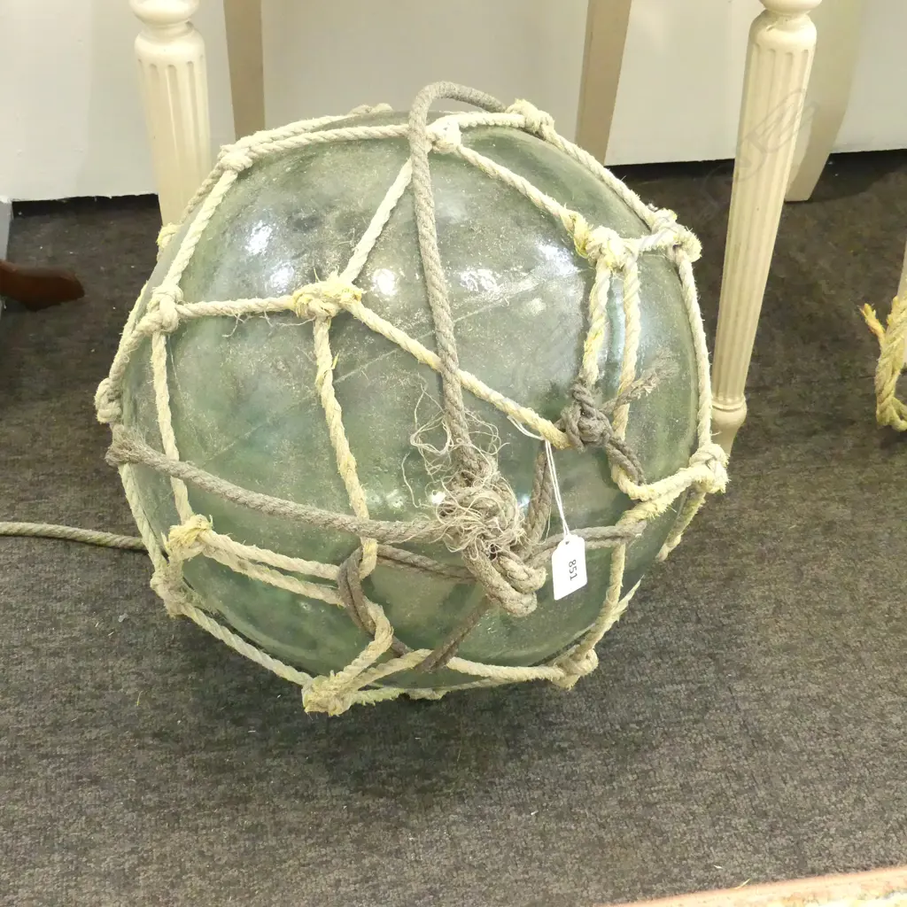 OLD GLASS FISHING FLOAT w. NETTING APPROX DIA.350mm hand blown Image 1++