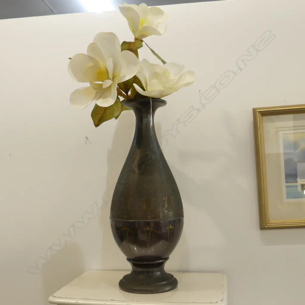LG METAL FLOOR STANDING VASE w ARTIFICIAL MAGNOLIA STEMS Image 1++