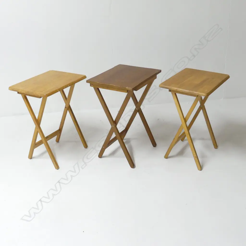 3 FOLDING WOODEN SIDE TABLES Image 1++