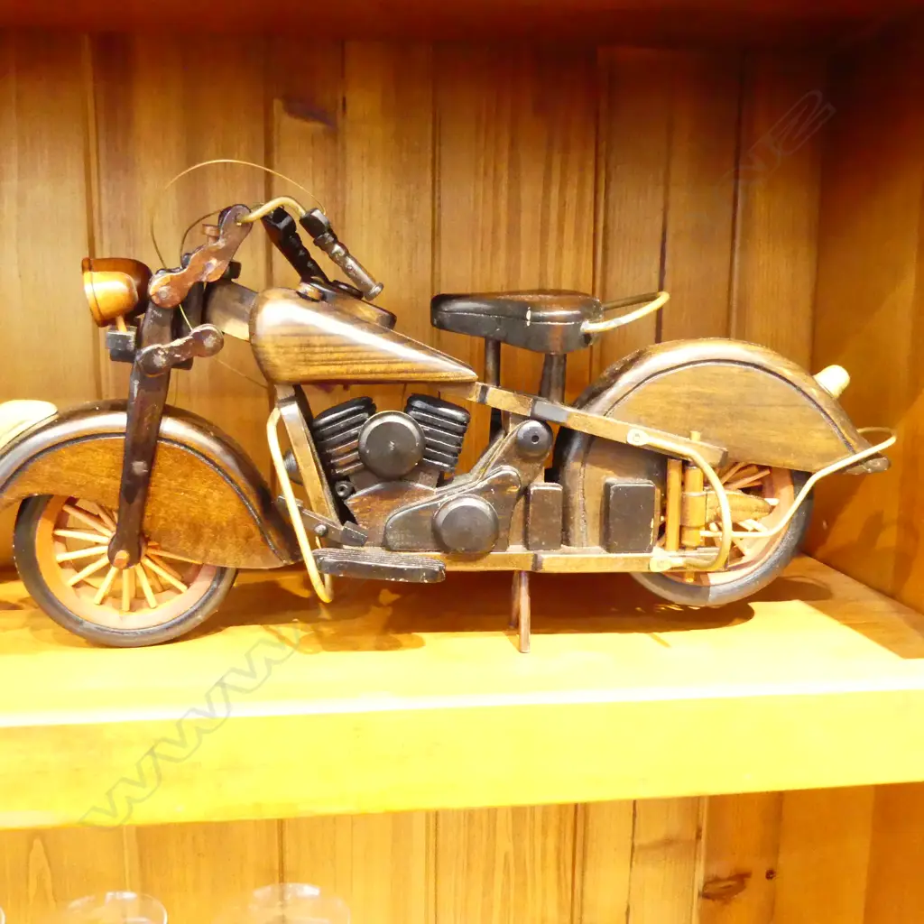 2 MOTORBIKE DISPLAY MODELS L.400mm Image 1++