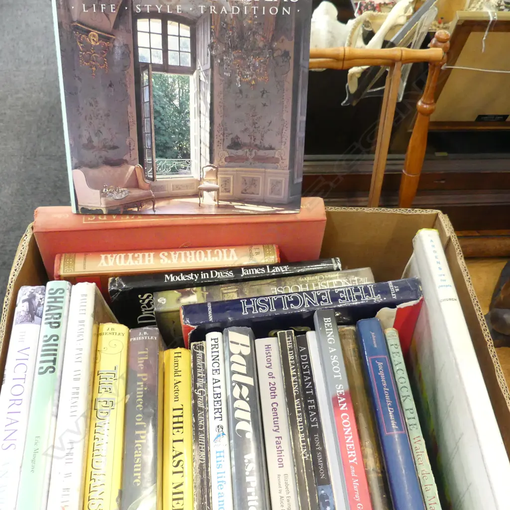 ASST. BOOKS; HISTORY INTEREST Image 1++