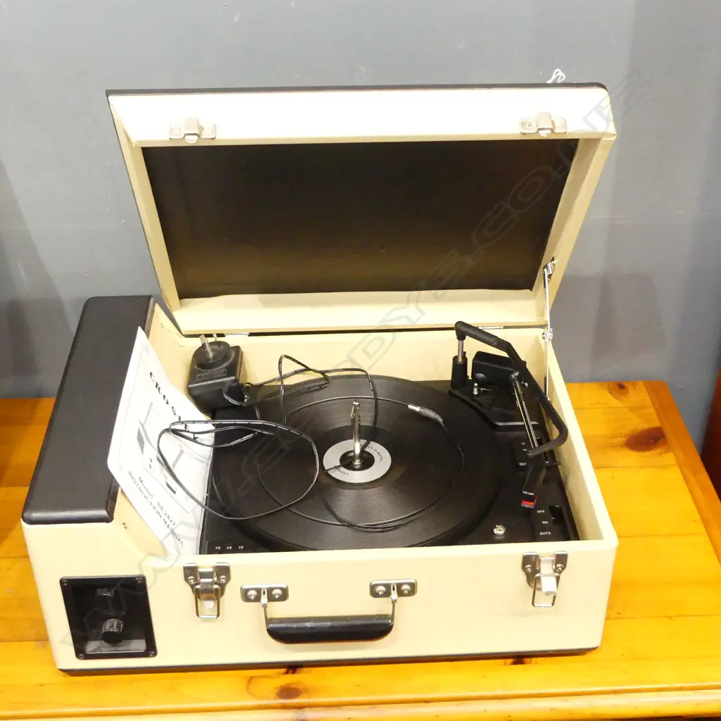 CROSLEY STACK-O-MATIC RECORD PLAYER Image 1++