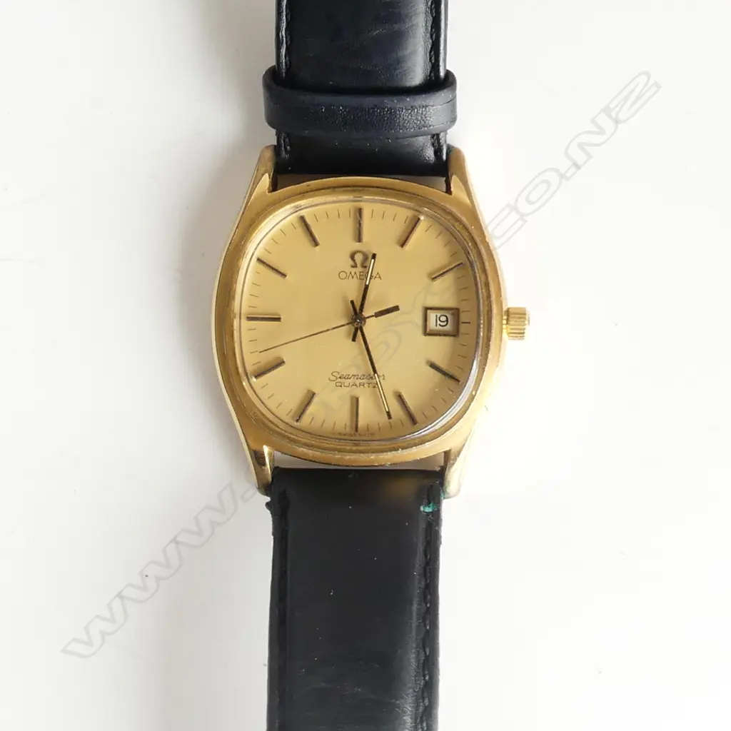 VINTAGE GILT OMEGA SEAMASTER GENT'S WRISTWATCH running Image 1++