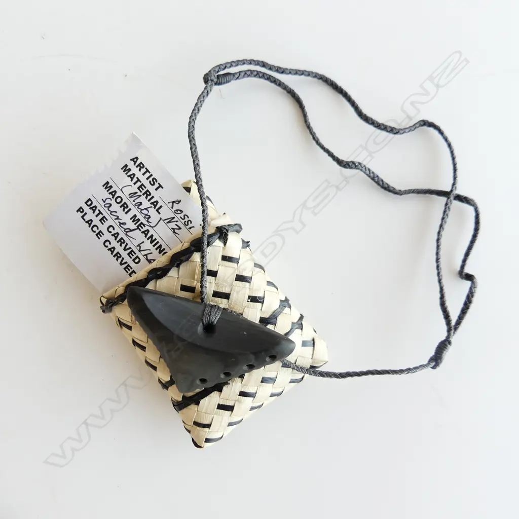 ROSS McCABE carved pounamu (gem obsidian mata)  rei niho tapu (sacred whale tooth) pendant with certificate 2017. L 70m Image 1++